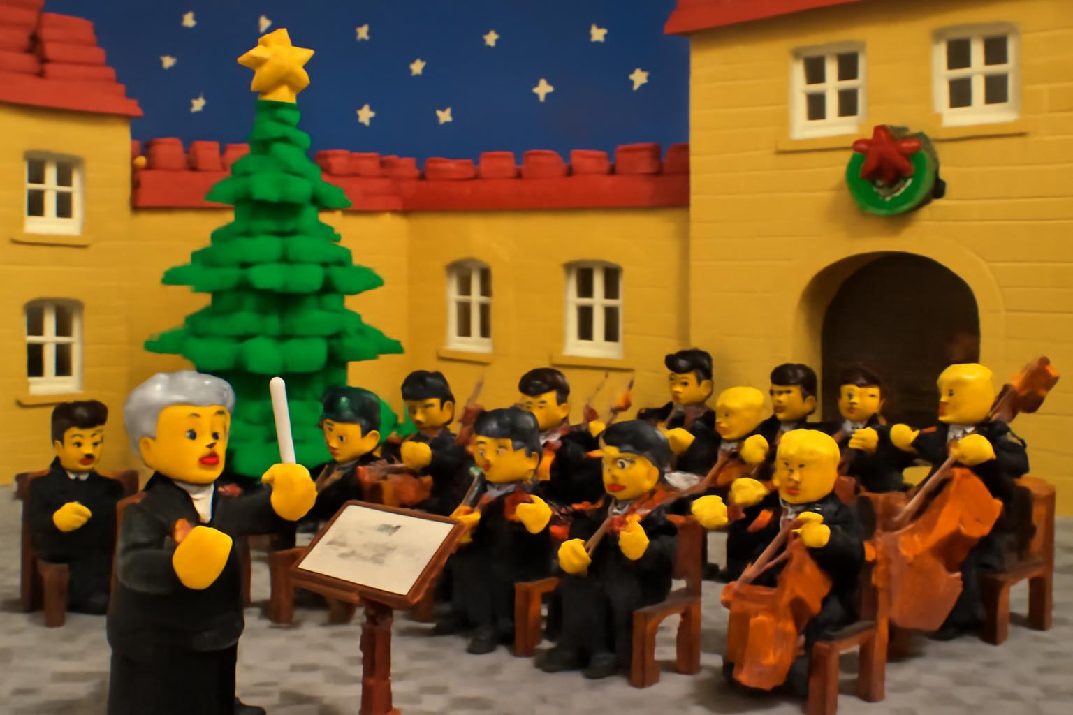 Neue Philharmonie Frankfurt spielt Weihnachtskonzert im Schlosshof Hanau 🎶🎄✨